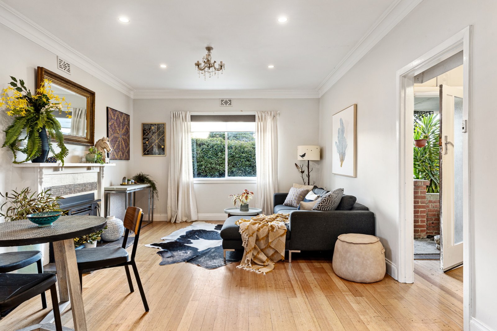 Gallery: 10 Elizabeth Road