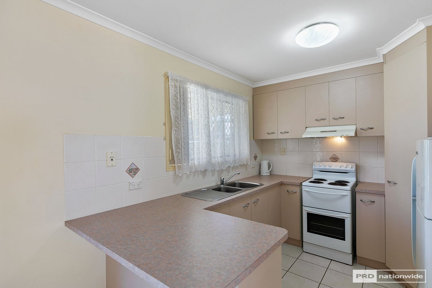 10 Elliot Court ELI WATERS 2