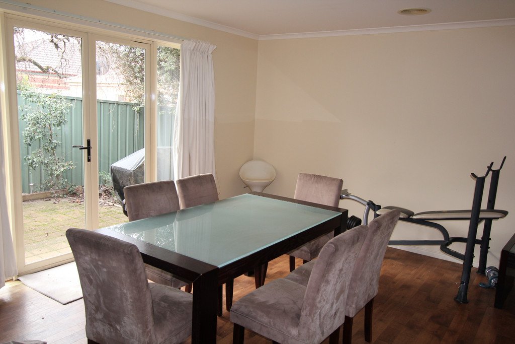 10 Elstead Way LAKE GARDENS 5