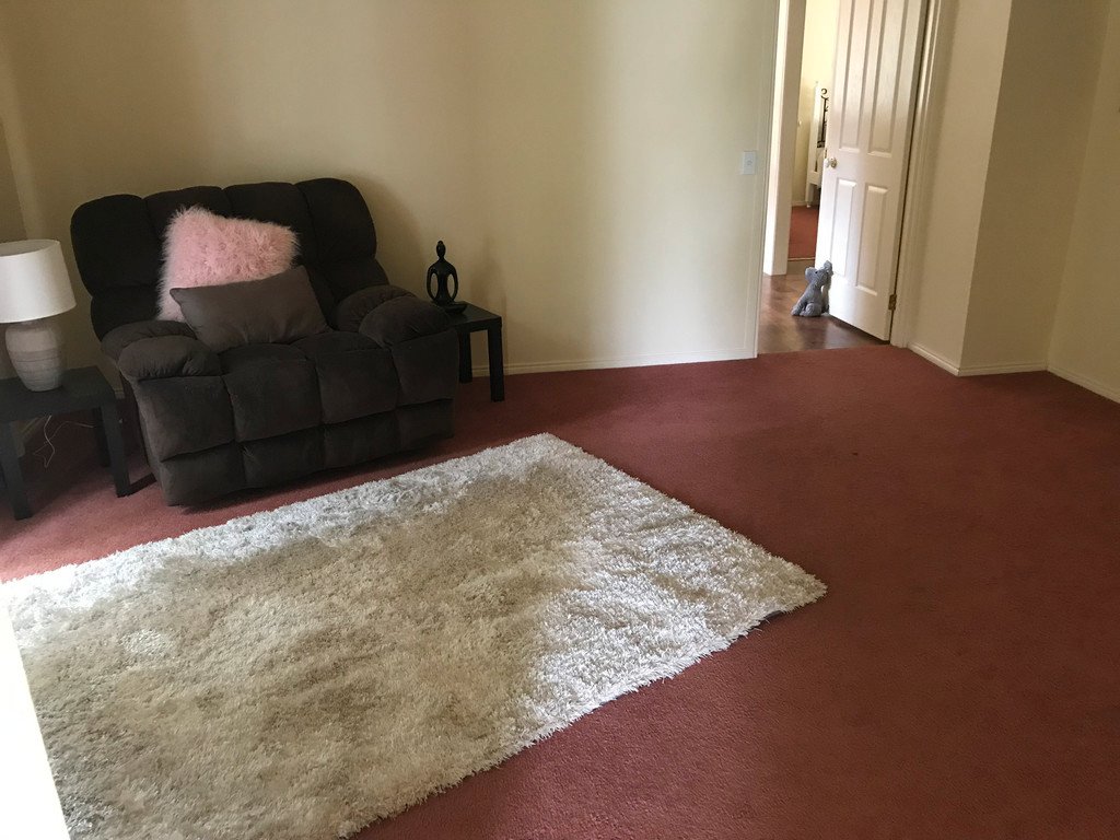 10 Elstead Way LAKE GARDENS 6