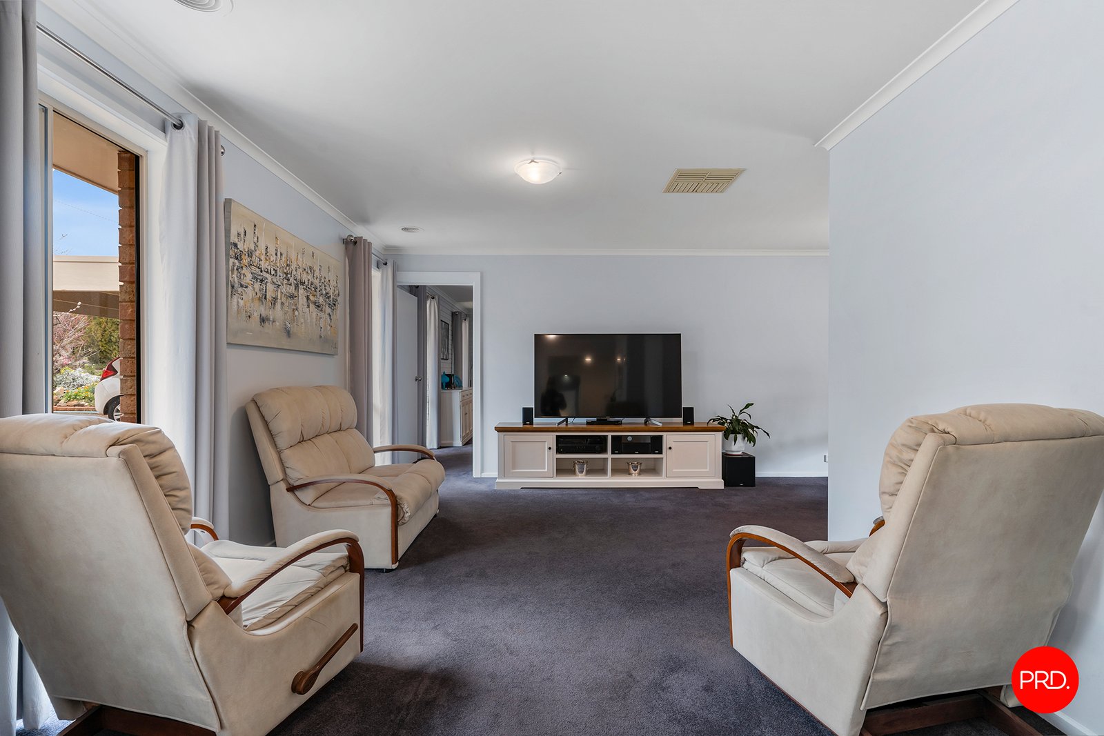 10 Emmaline Drive MAIDEN GULLY 11