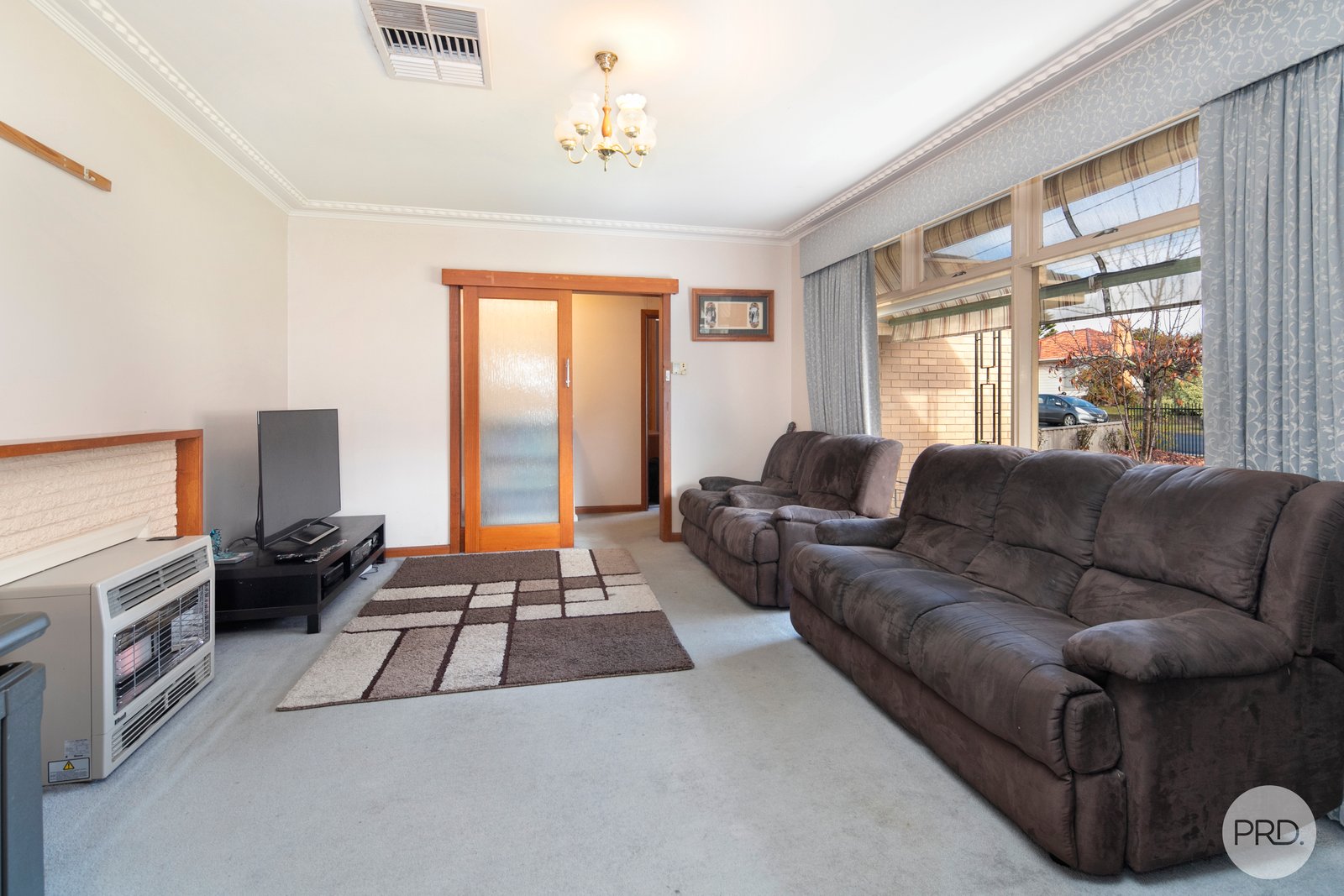 10 Ercil Street WENDOUREE 4