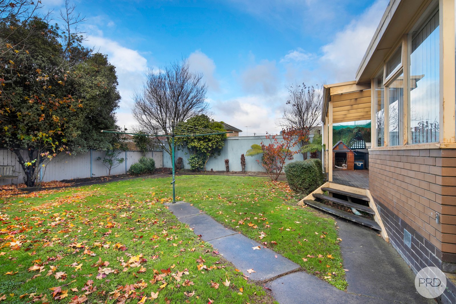 10 Ercil Street WENDOUREE 8