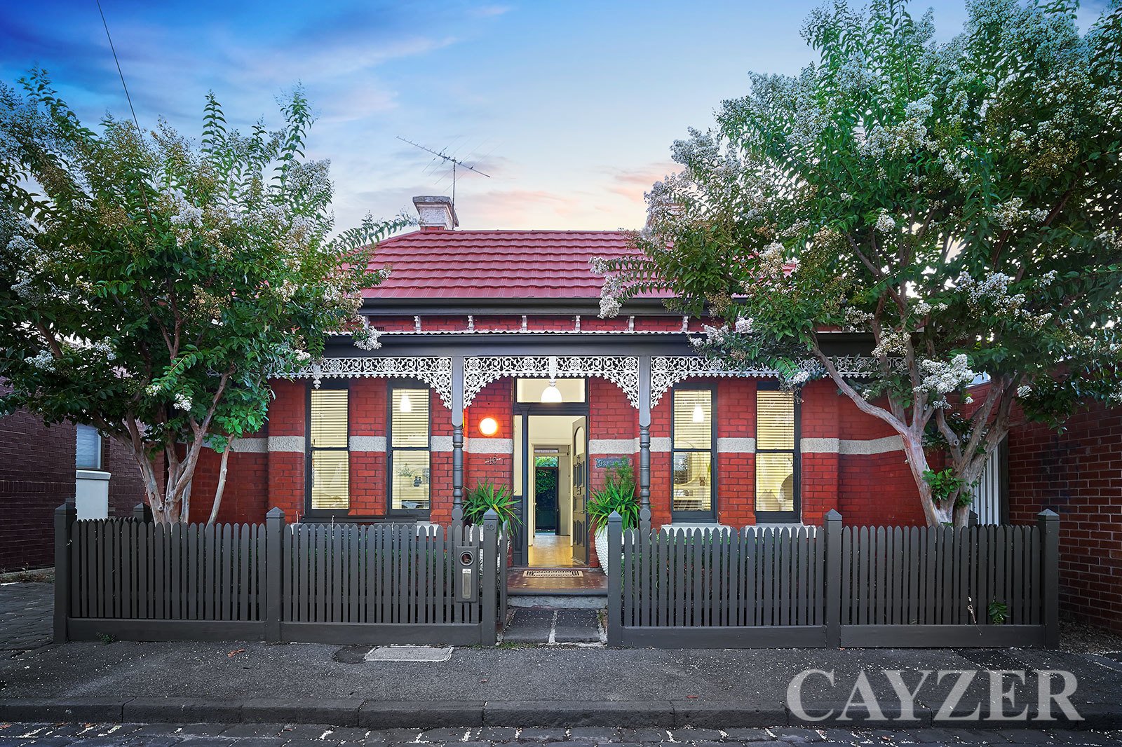 Gallery: 10 Erskine Street