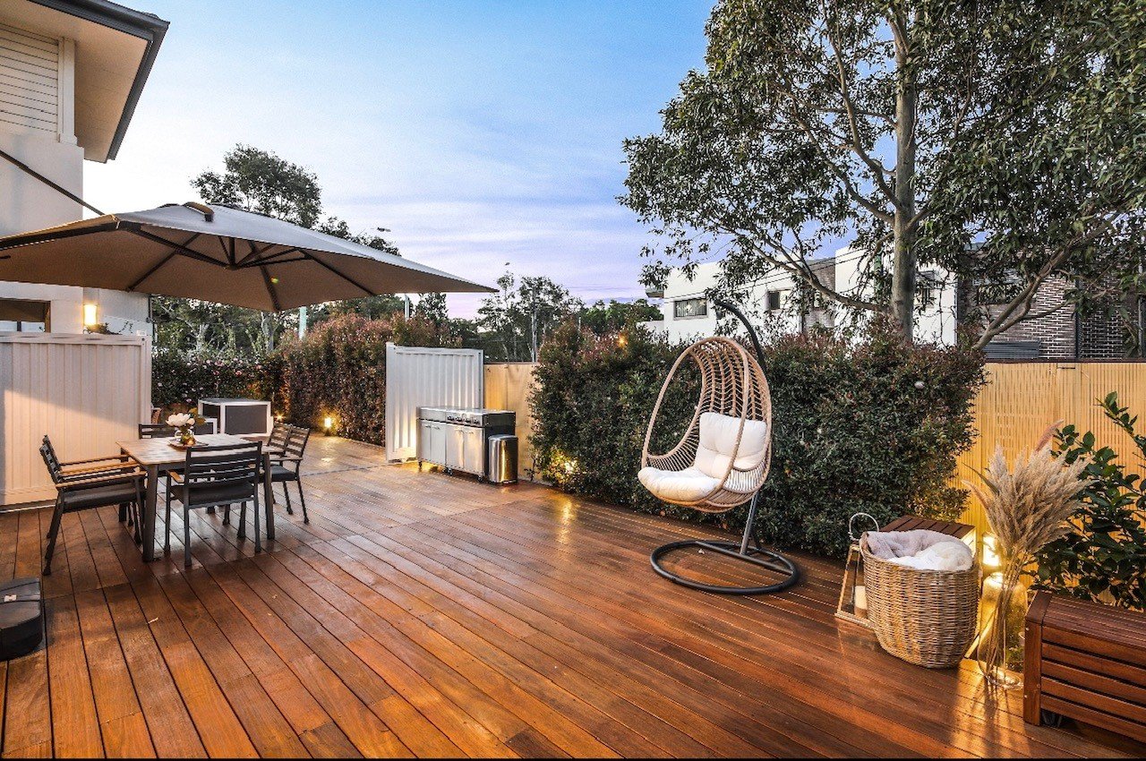 10 Esme Lane Parade NARWEE 15