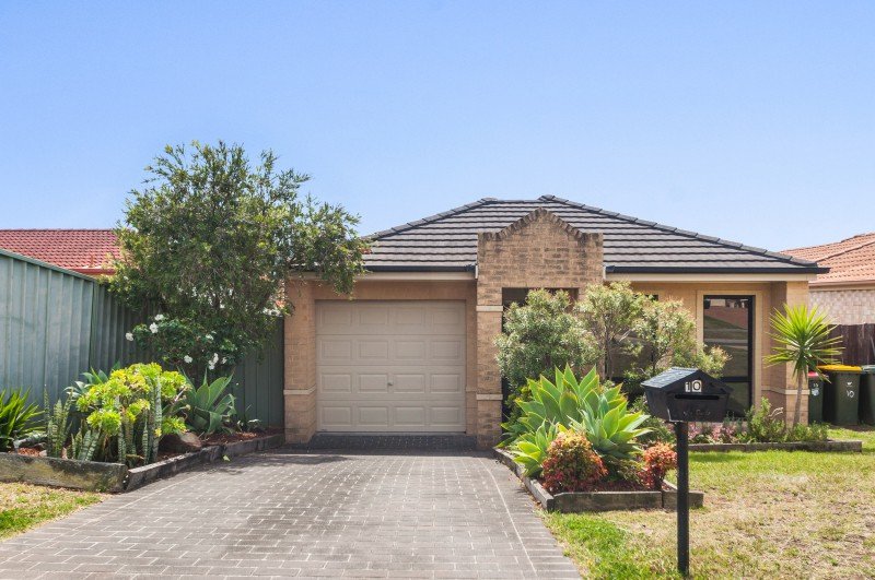 10 Eucalypt Way HORSLEY 1