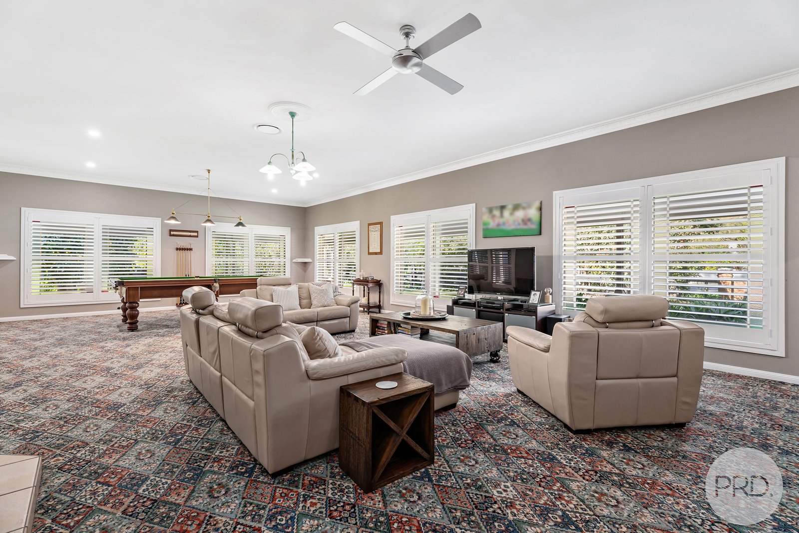 10 Eucalyptus Drive ONE MILE 4