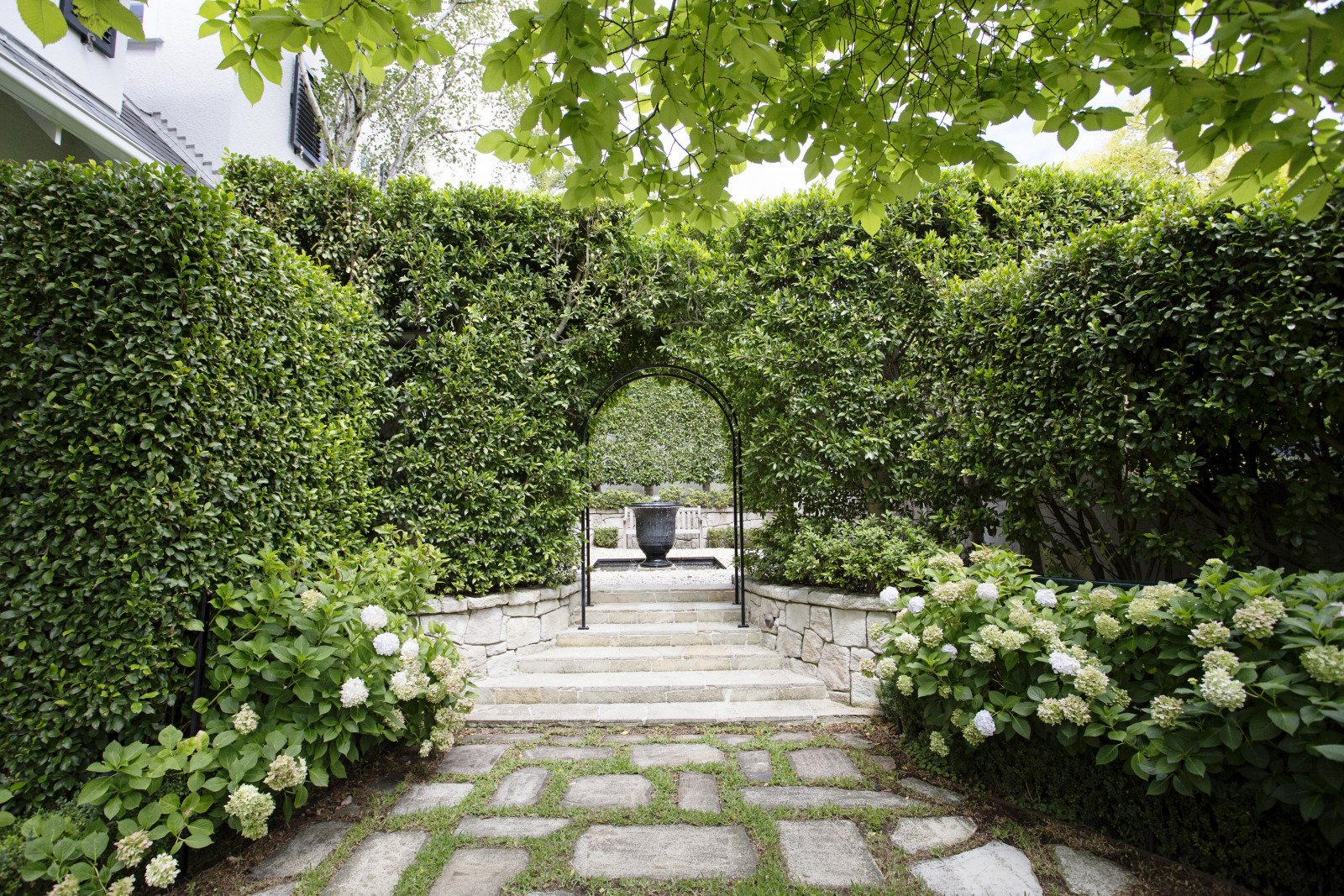 Real Estate and Property in 10 Evans Court, Toorak, VIC