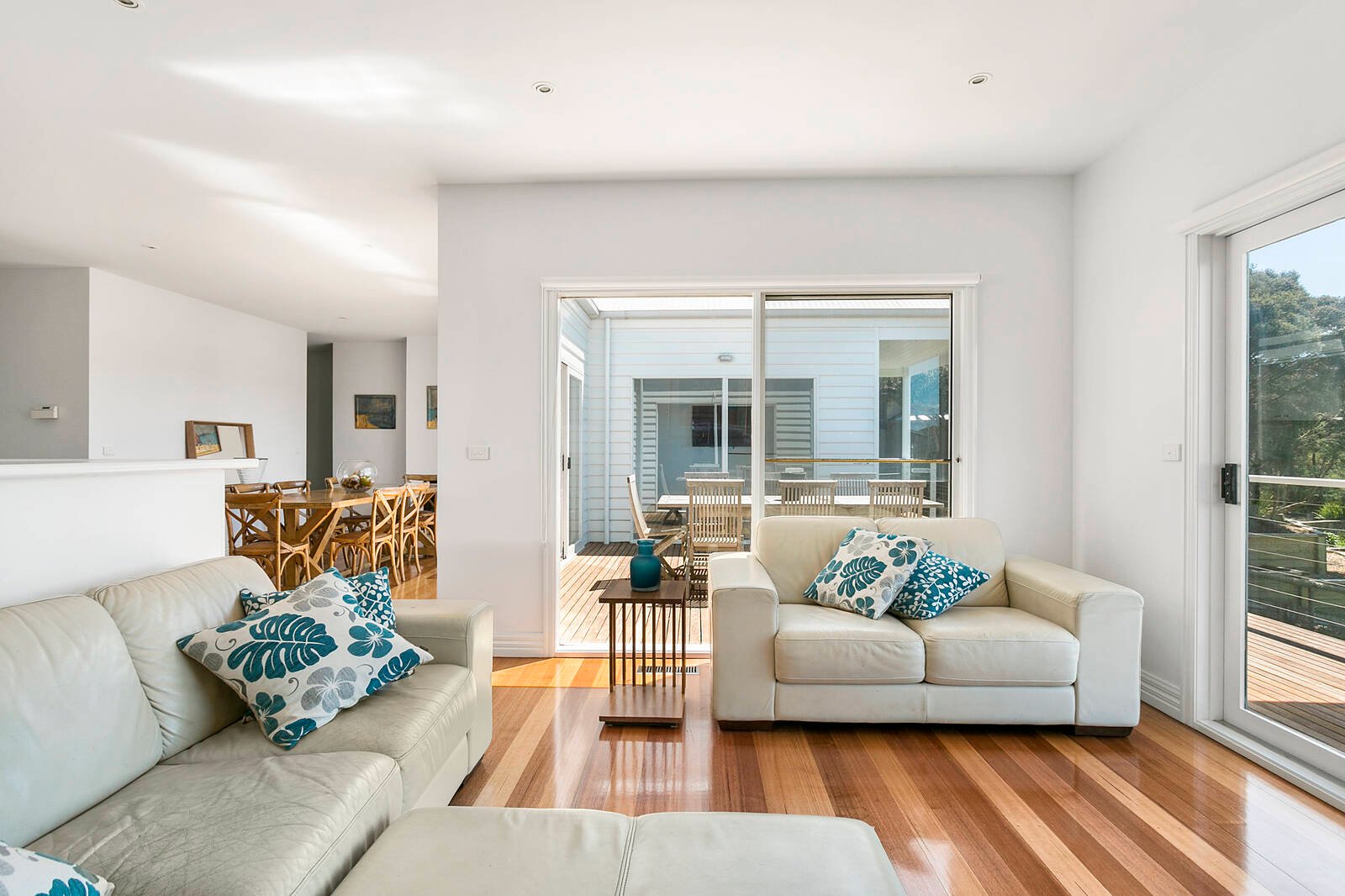 Real Estate and Property in 10 Exeter Close, Sorrento, VIC