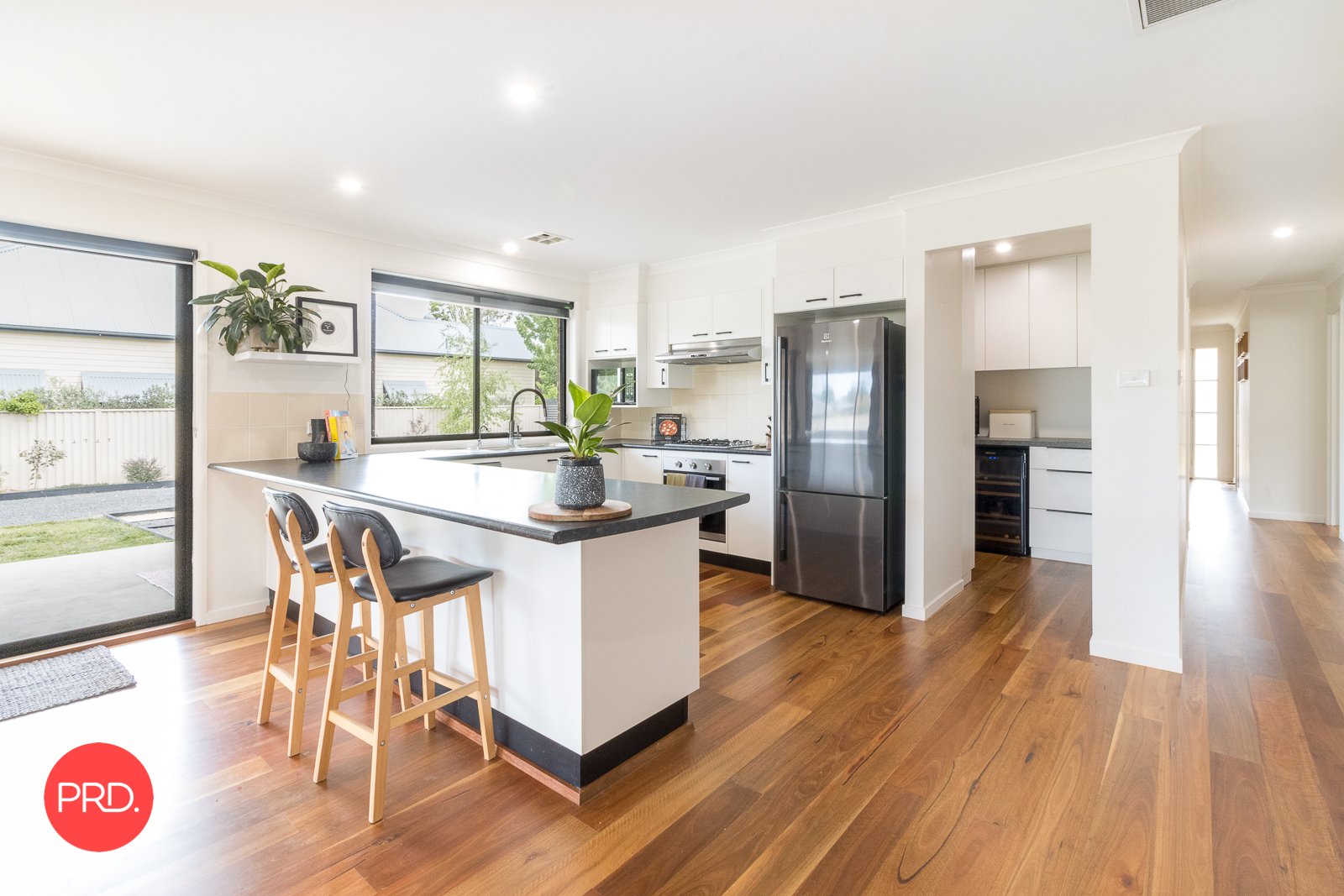 10 Eyre Street BUNGENDORE 6