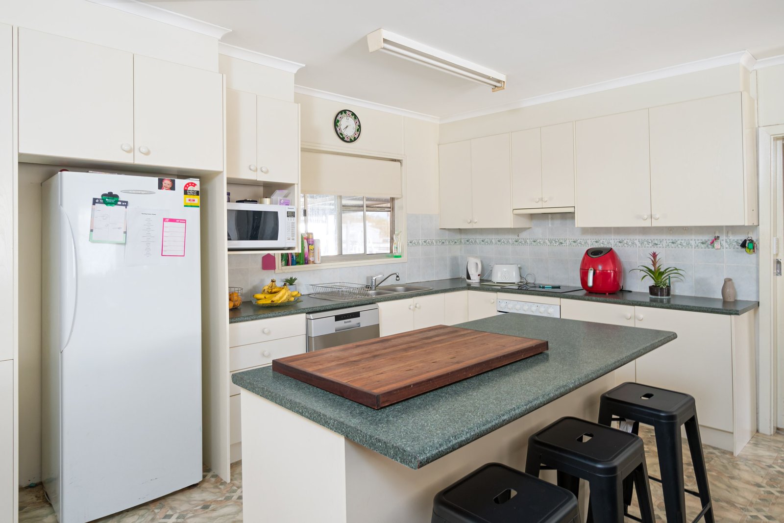 10 Ferrier Street LOCKHART 7