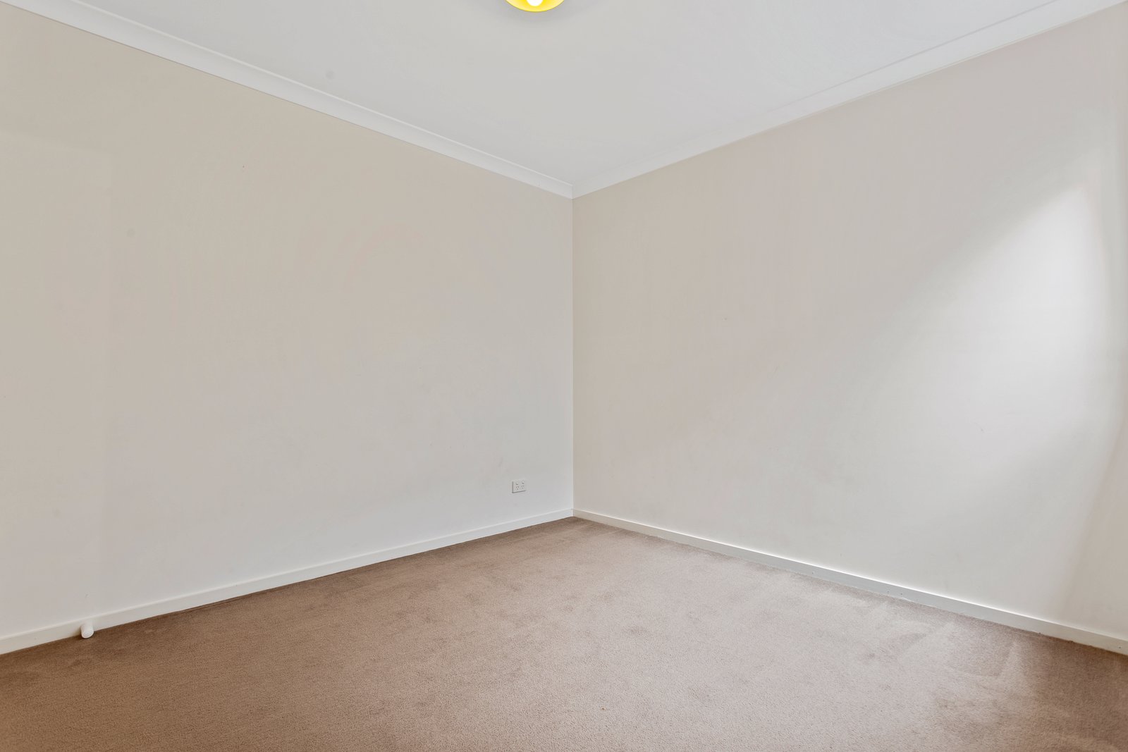 10 Fiddlers Lane JACKASS FLAT 7