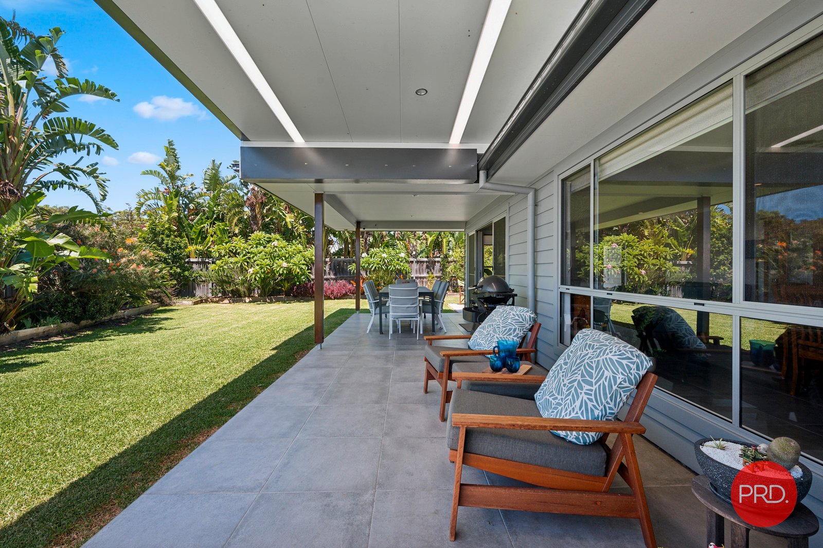 10 Fisher Road SAPPHIRE BEACH 18