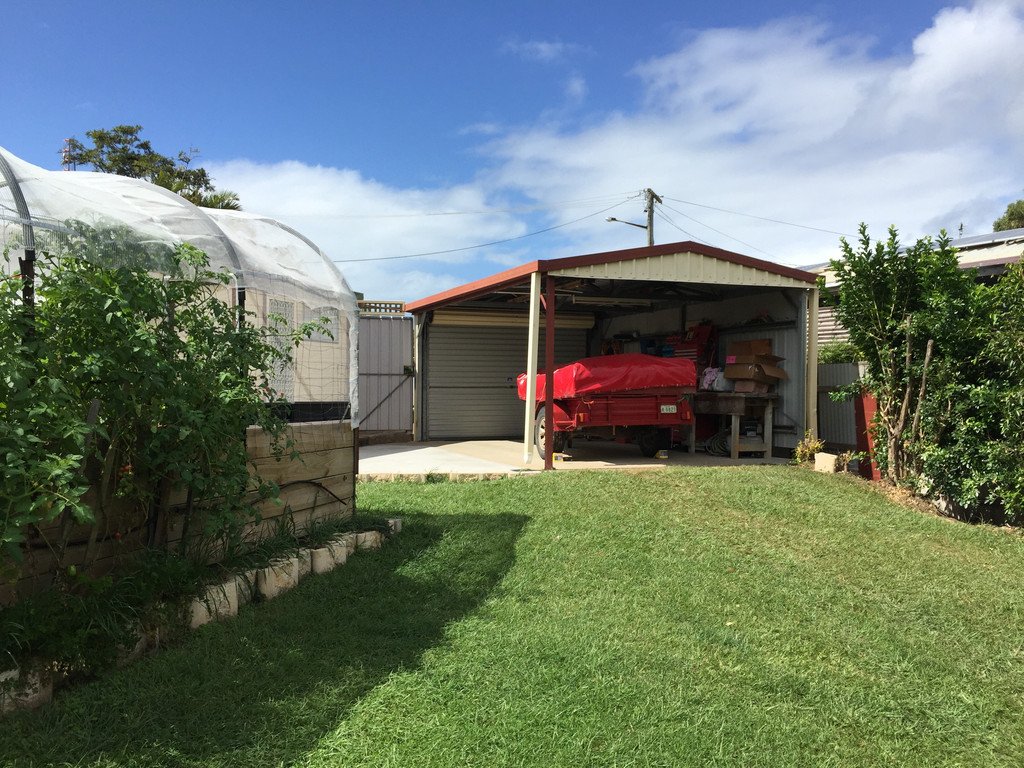 10 Fitzroy Court BOYNE ISLAND 3