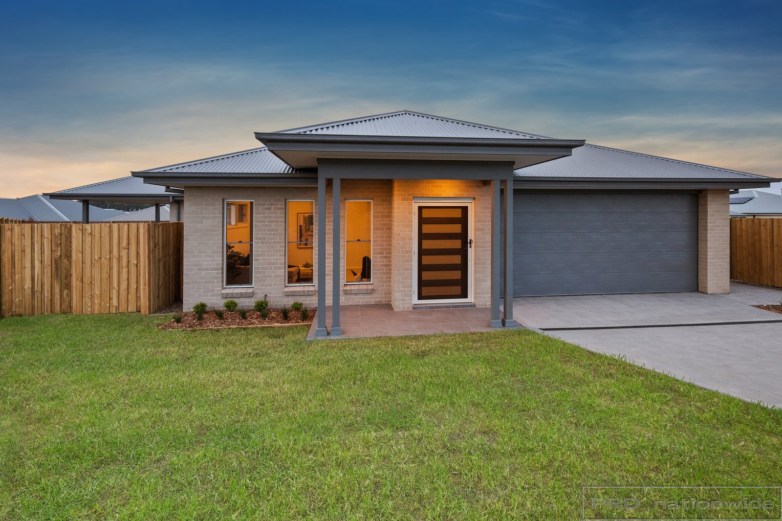 10 Flemming Street THORNTON 1