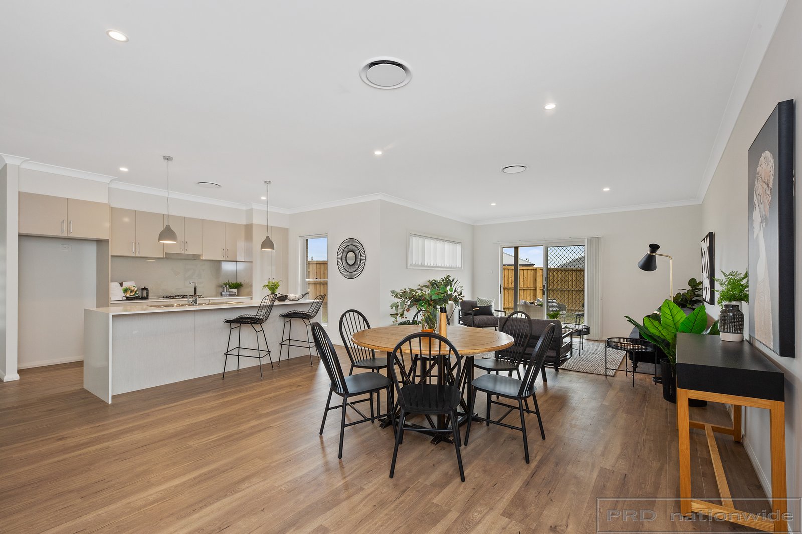 10 Flemming Street THORNTON 2