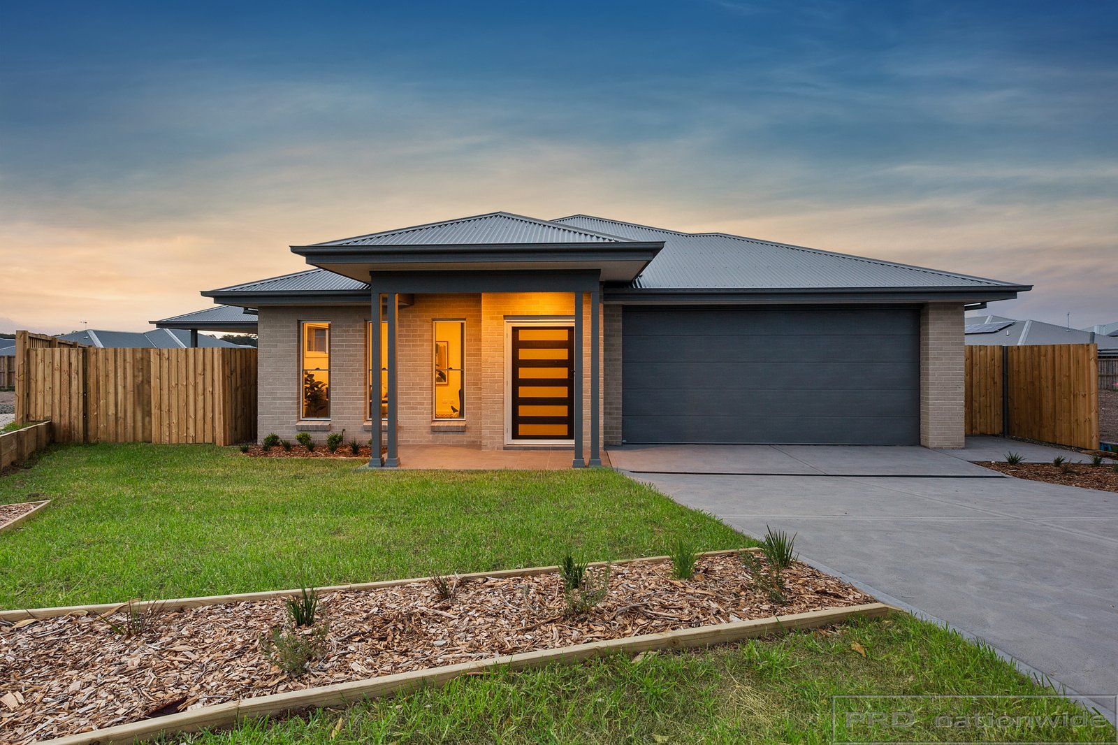10 Flemming Street THORNTON 14