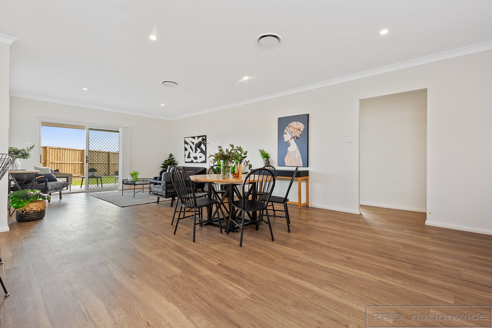 10 Flemming Street THORNTON 16
