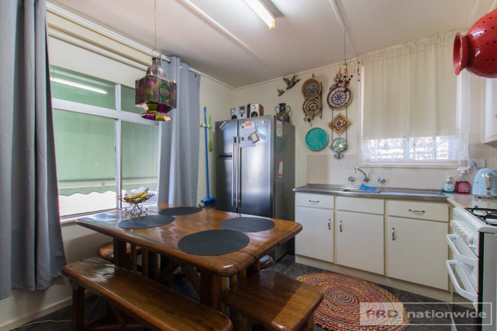 10 "Flinders Court" Tumut Plains Road TUMUT 10