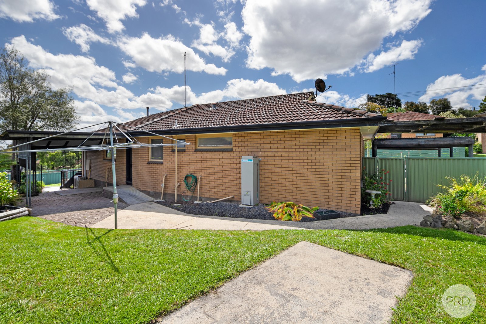 10 Foley Crescent BLACK HILL 12