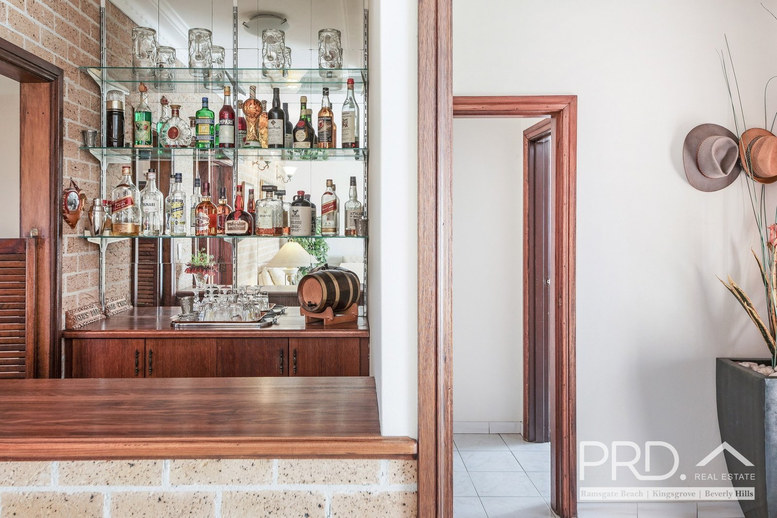 10 Forbes Avenue BELMORE 9