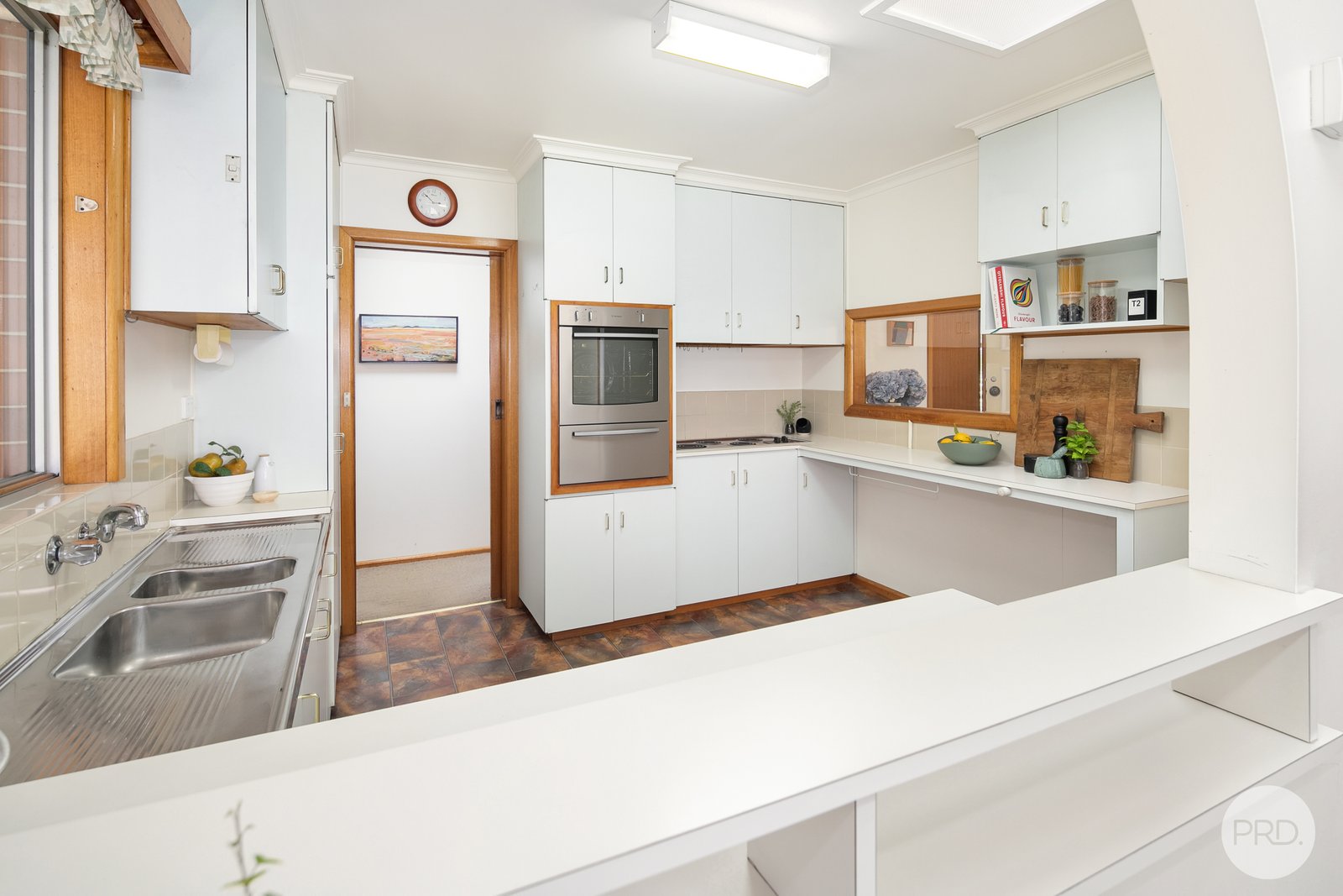 10 Forest Street LAKE WENDOUREE 6