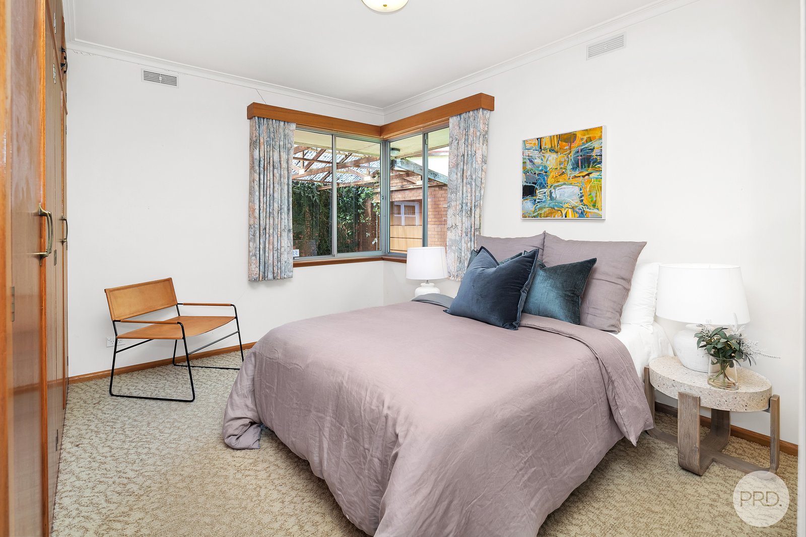 10 Forest Street LAKE WENDOUREE 13