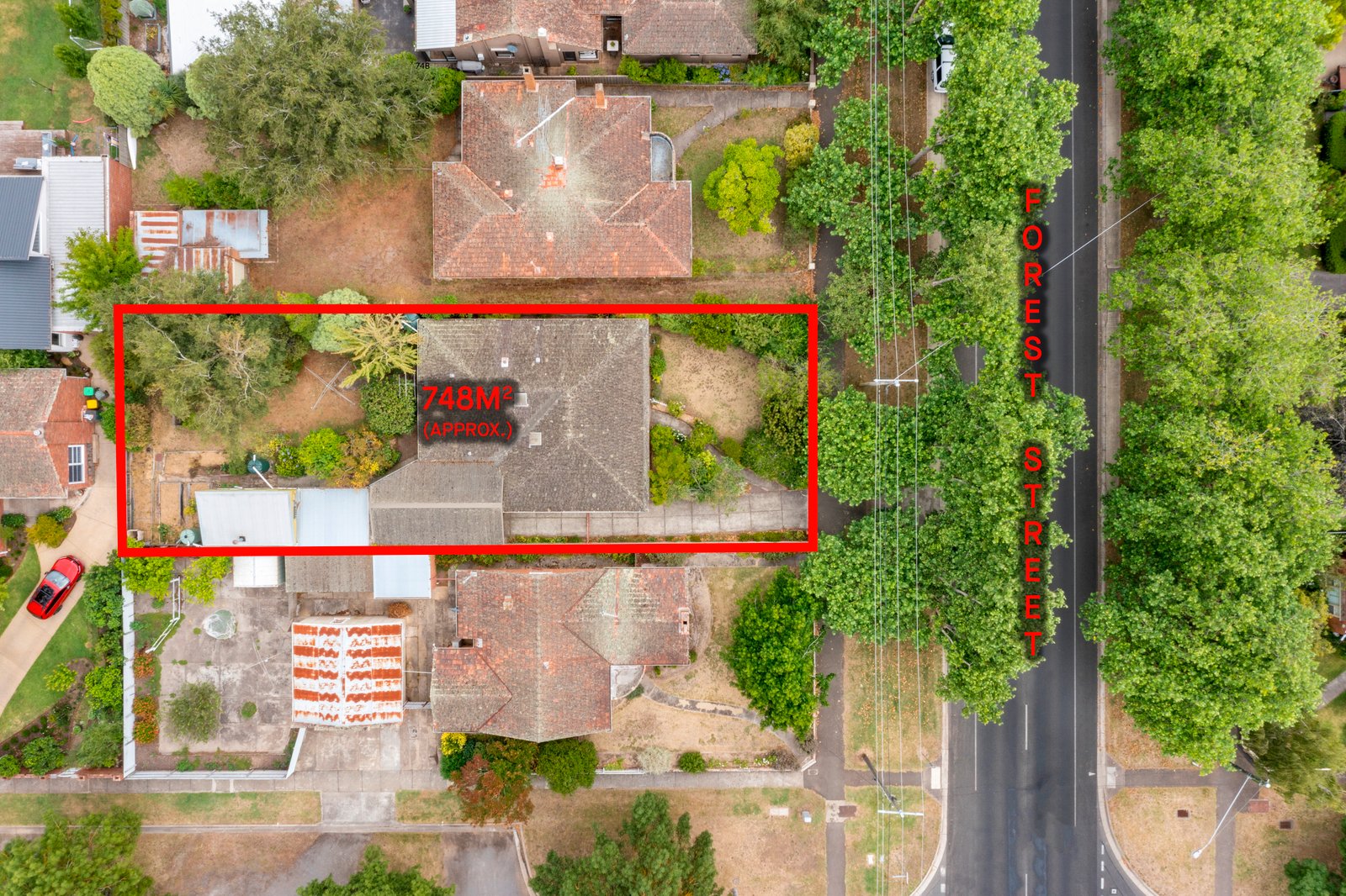 10 Forest Street LAKE WENDOUREE 19