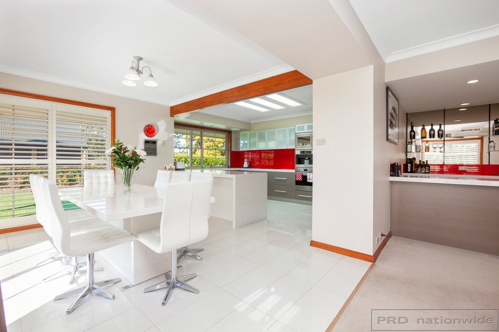 10 Forsythe Parade BLACK HILL 7