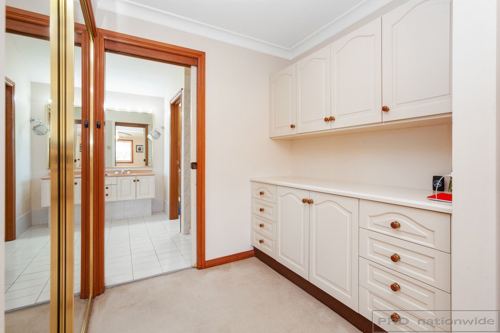 10 Forsythe Parade BLACK HILL 14