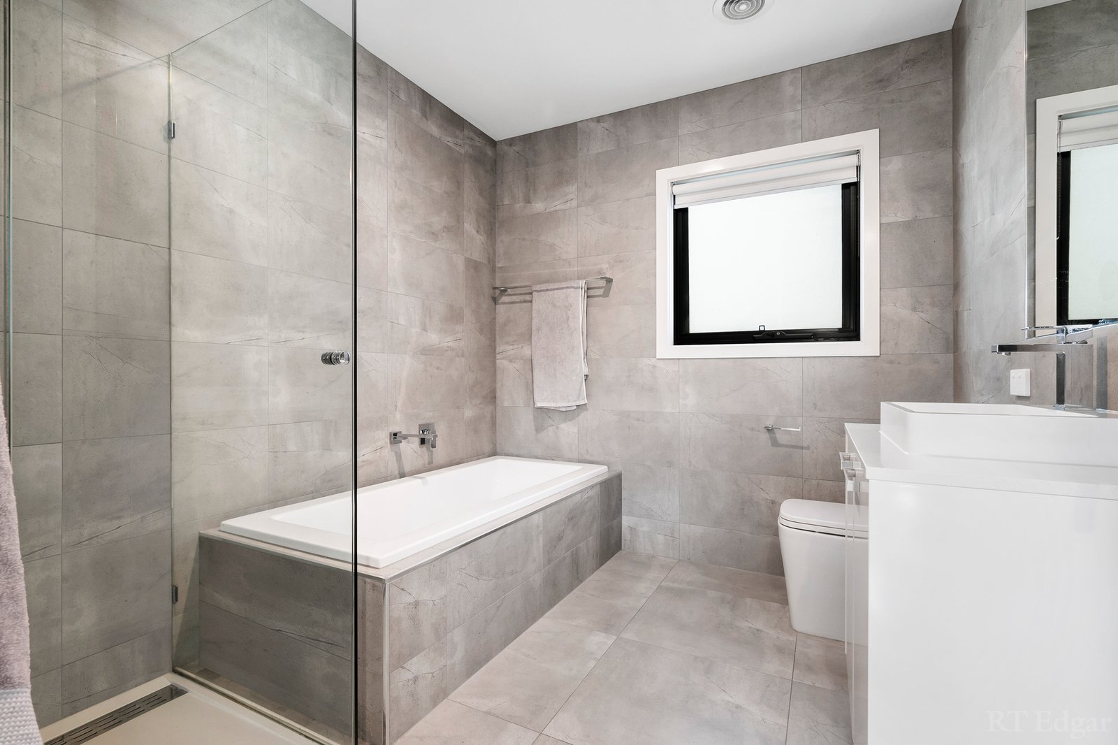 Real Estate and Property in 10 Francesca Street, Mont Albert North, VIC