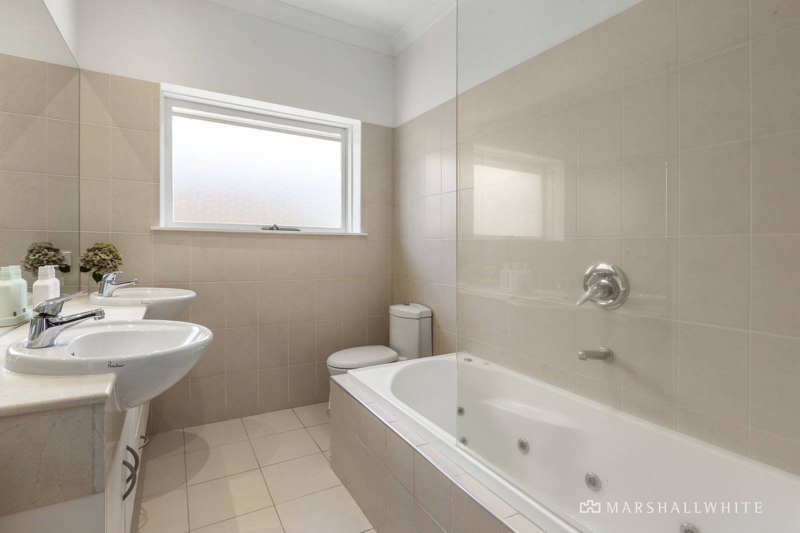 10 Gabriel Avenue, Malvern East, VIC