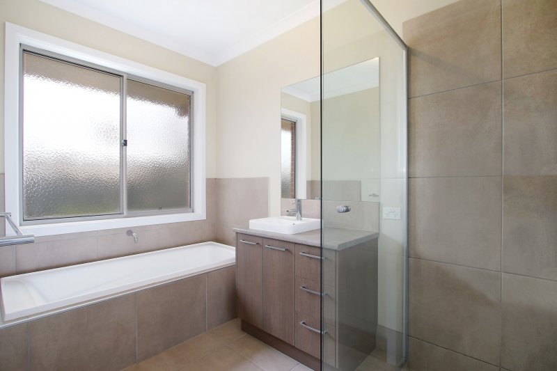 10 Gallagher Street THURGOONA 6