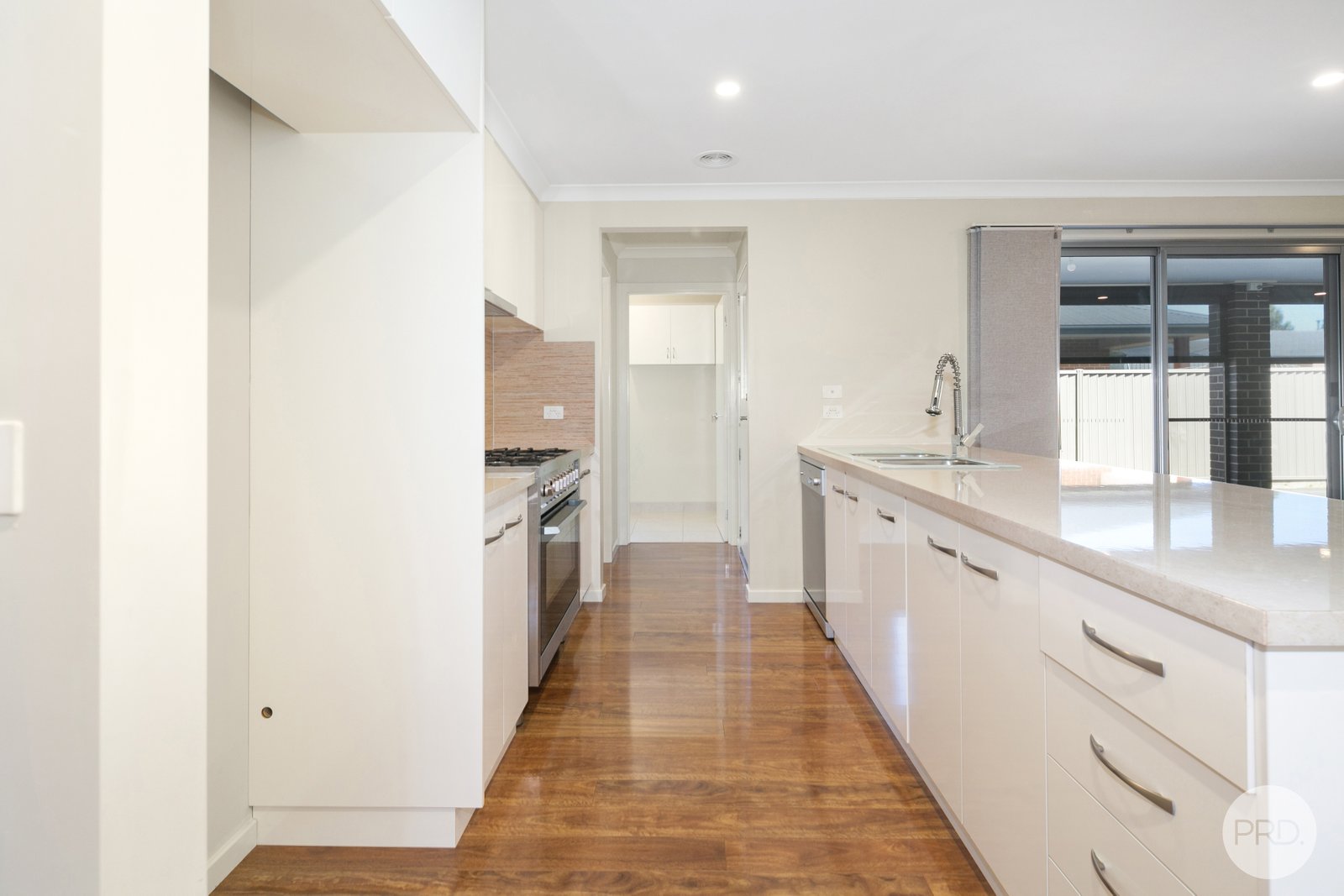 10 Gallant Way WINTER VALLEY 3