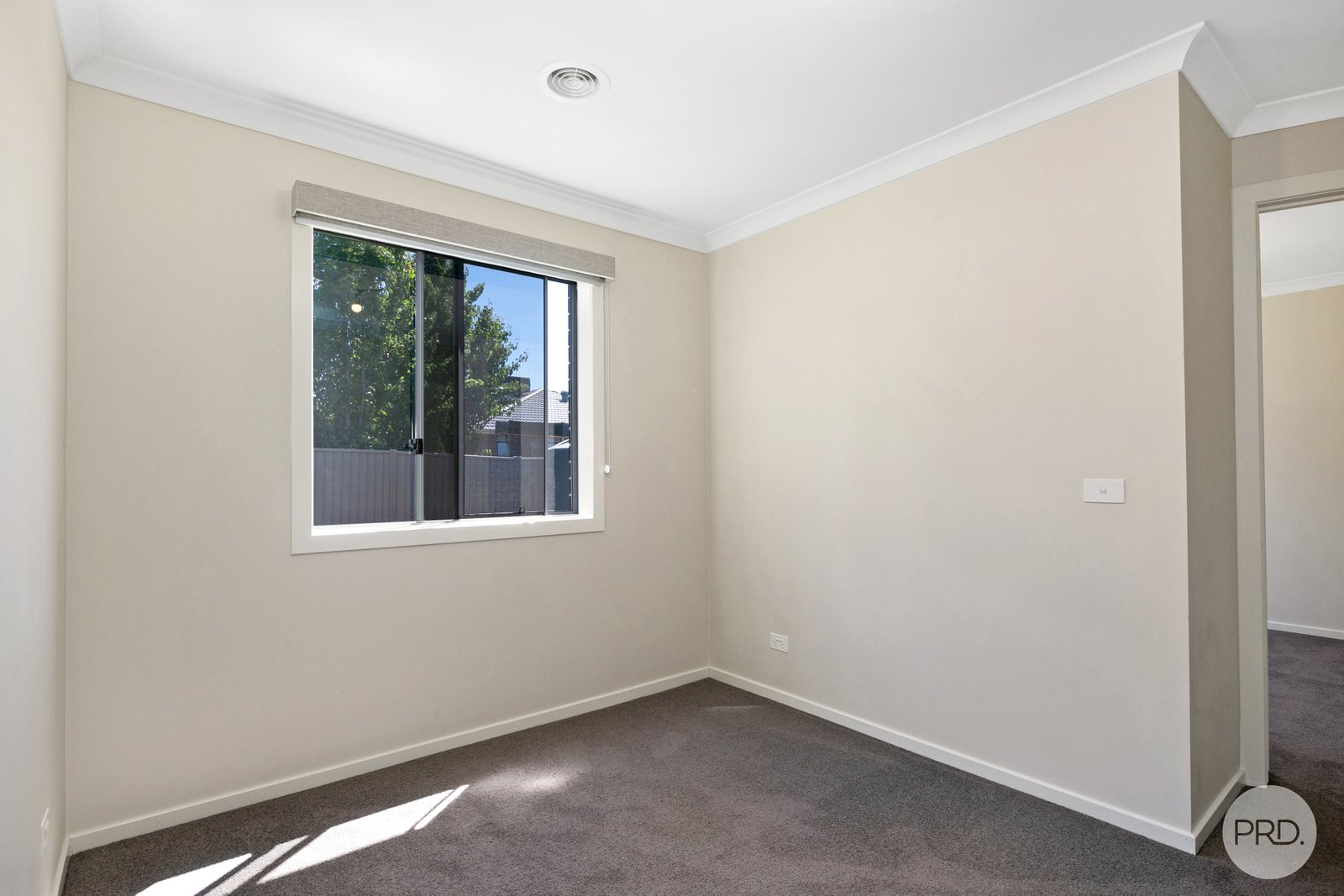 10 Gallant Way WINTER VALLEY 12