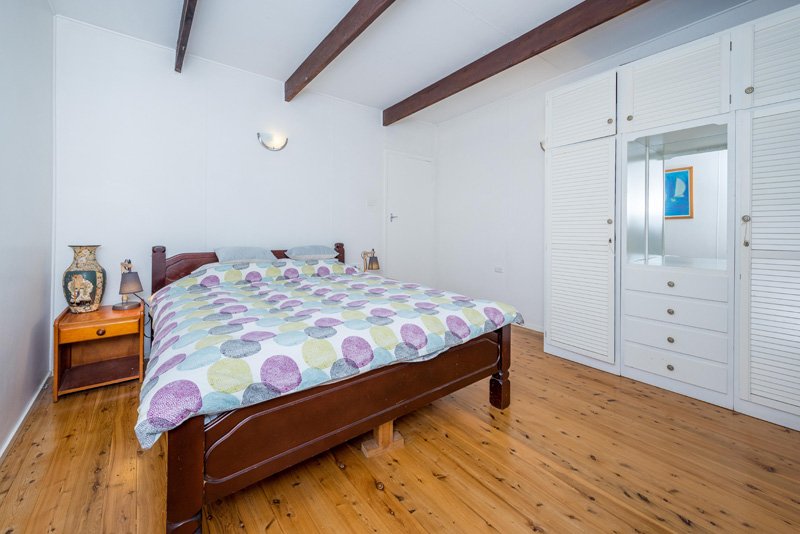 10 Garden Place SHOAL BAY 11