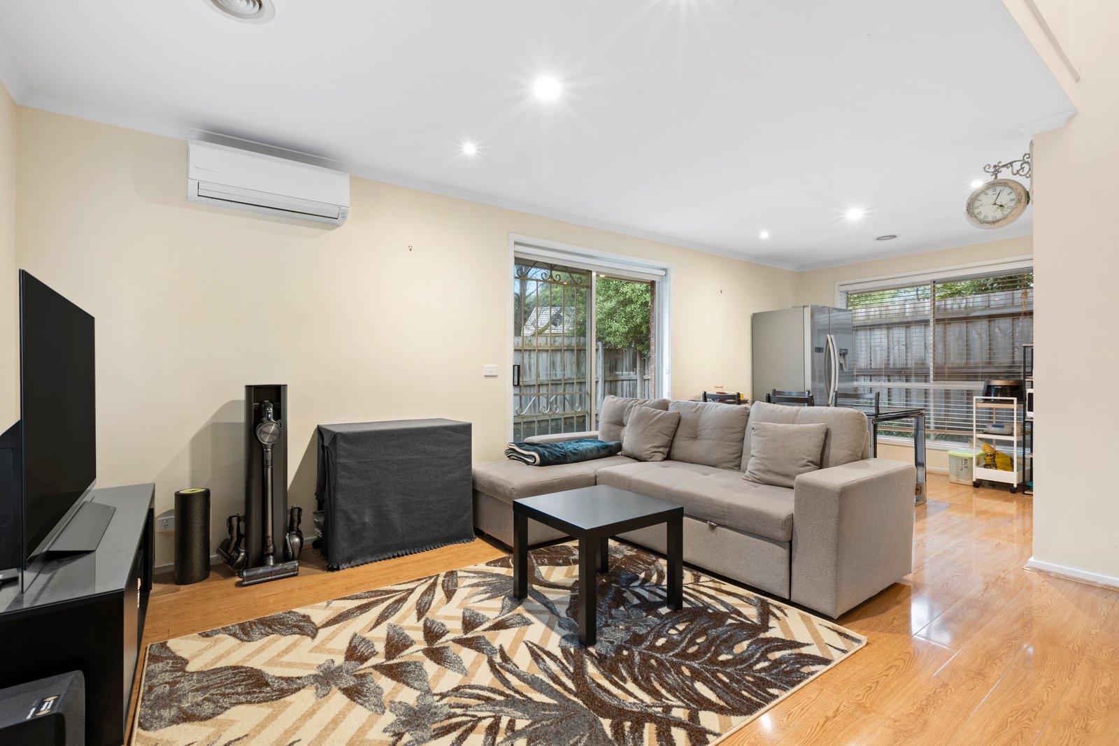 Gallery: 10 Gateway Close