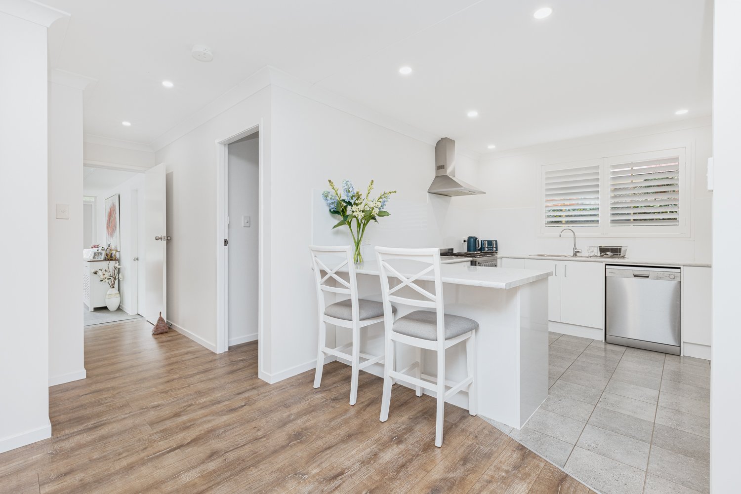 10 George Street LARGS 5