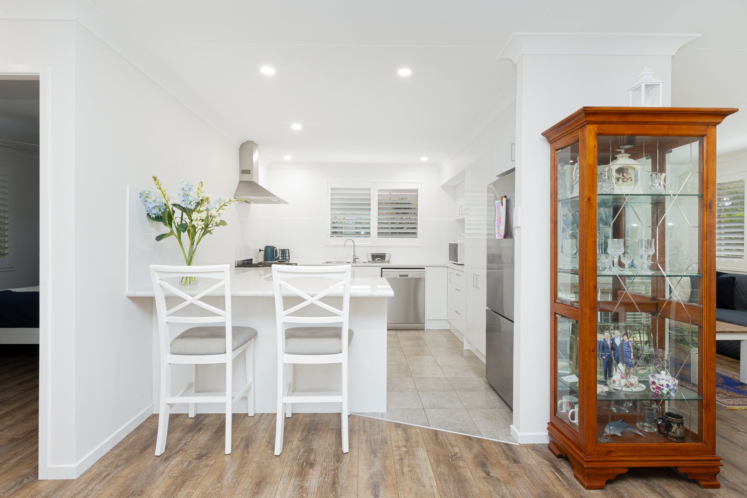 10 George Street LARGS 6