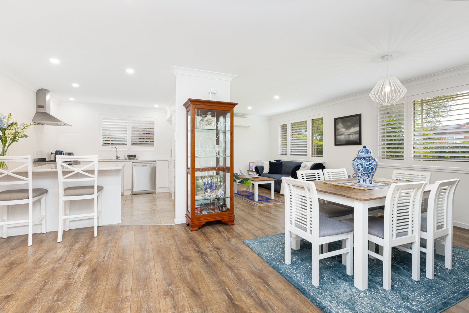 10 George Street LARGS 9