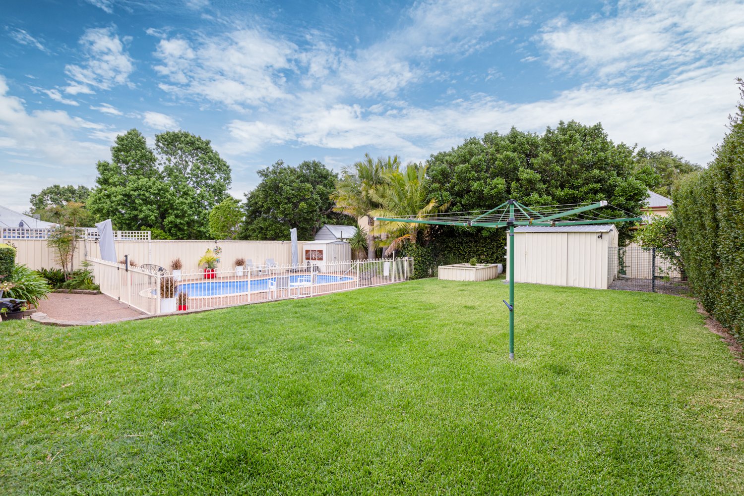 10 George Street LARGS 26