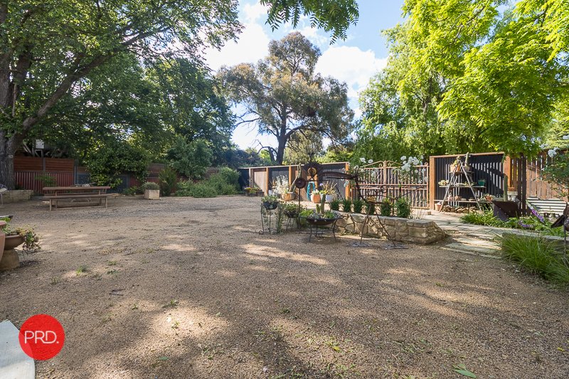 10 Gibraltar Street BUNGENDORE 32