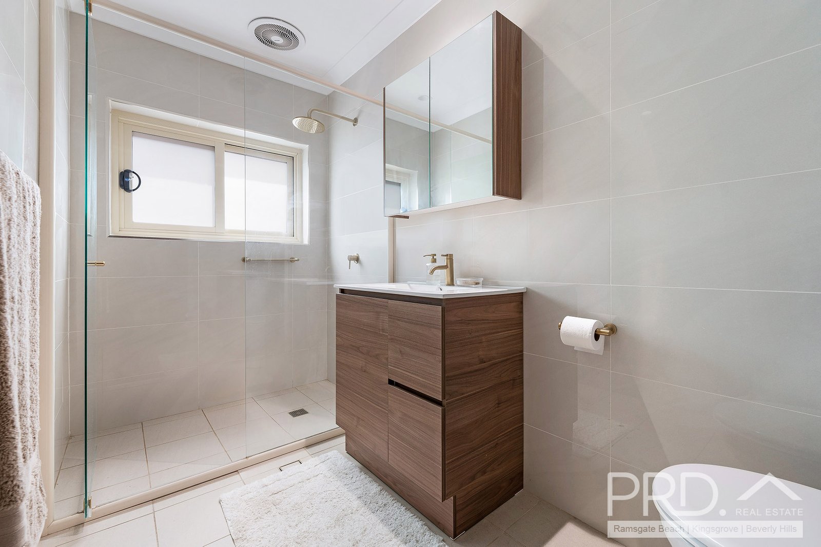 10 Glamis Street KINGSGROVE 7