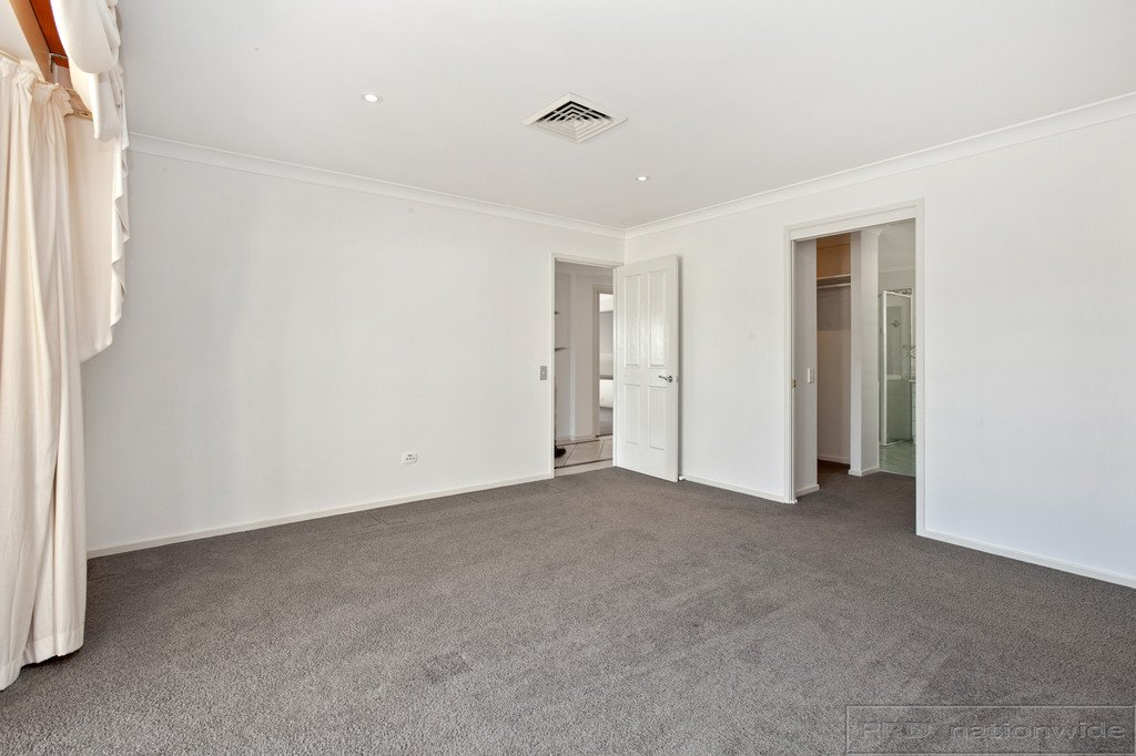 10 Gloaming Avenue EAST MAITLAND 11