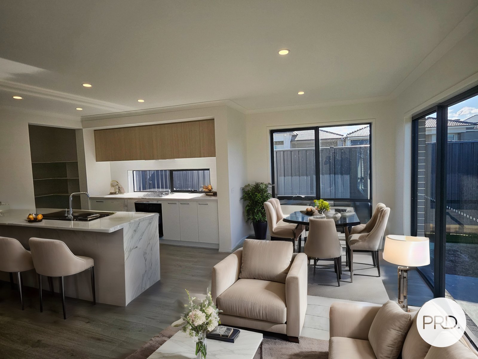 10 Glory Street CLYDE NORTH 4