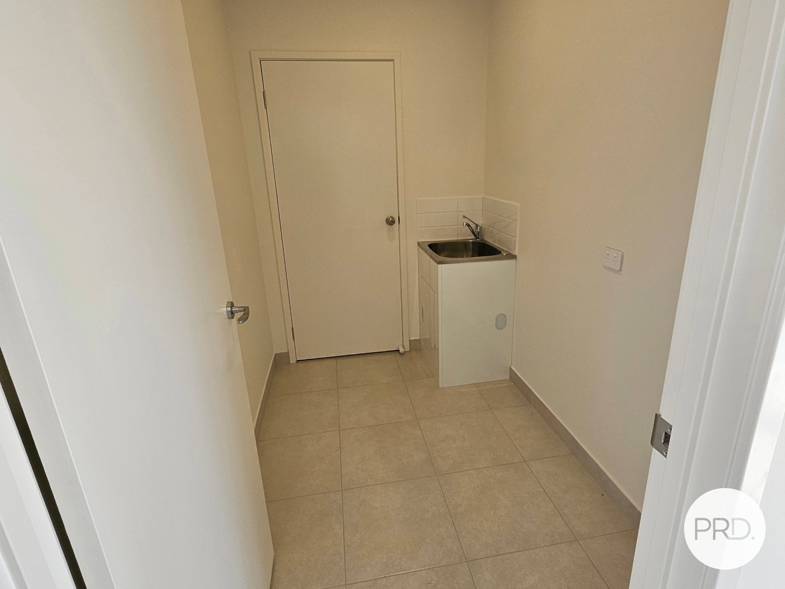 10 Glory Street CLYDE NORTH 11