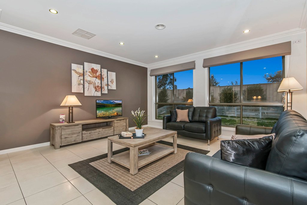 10 Gordon Court STRATHFIELDSAYE 2