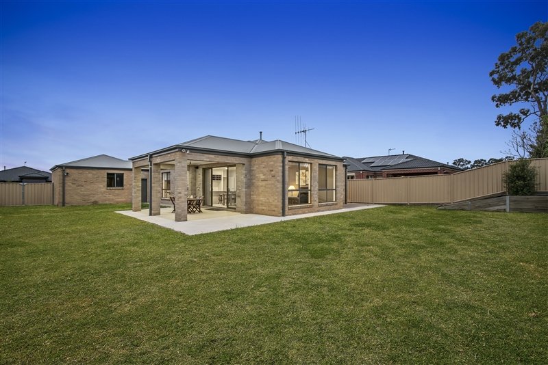 10 Gordon Court STRATHFIELDSAYE 9