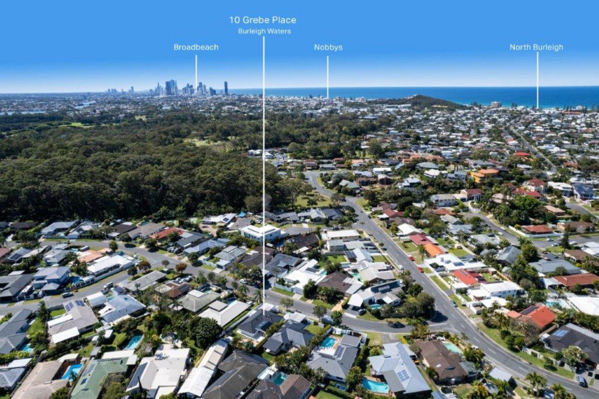 10 Grebe Place BURLEIGH WATERS 21
