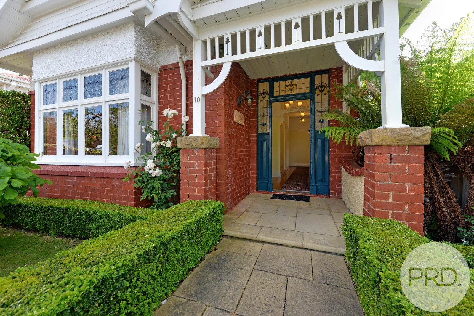 10 Greenlands Avenue SANDY BAY 2